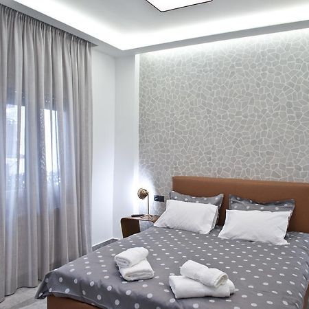Iris Apartment Tesalonika Bagian luar foto