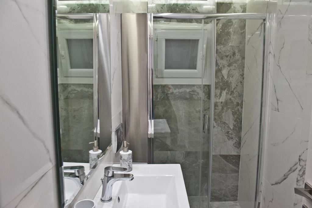 Iris Apartment Tesalonika Bagian luar foto