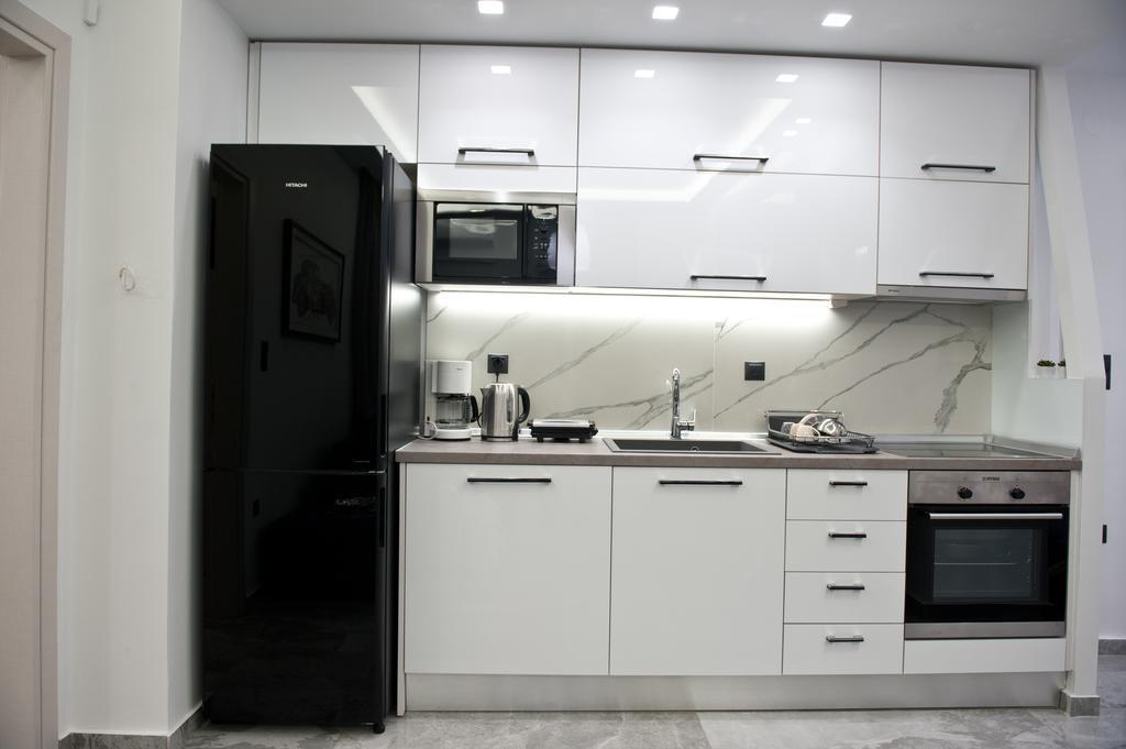 Iris Apartment Tesalonika Bagian luar foto